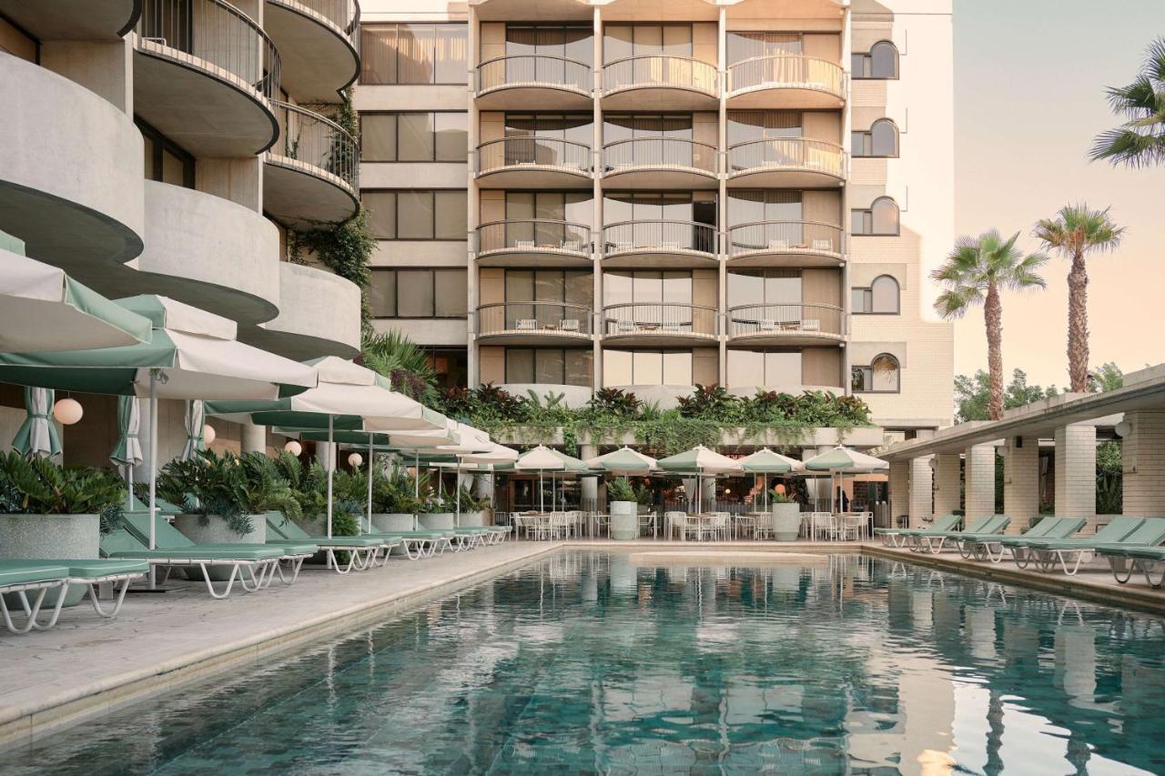 The Calile Hotel Brisbane Exterior foto The pool at the hotel